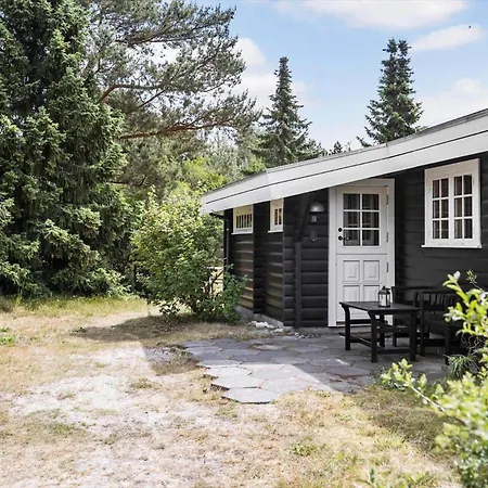 1444-aakirkeby-poseregardsvejen-15 度假居 *